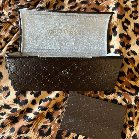 Oversized Square Crystal Gucci Sunglasses - Picture 7 of 12